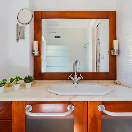 Costa Do Castelo Sky Views * Lisboa